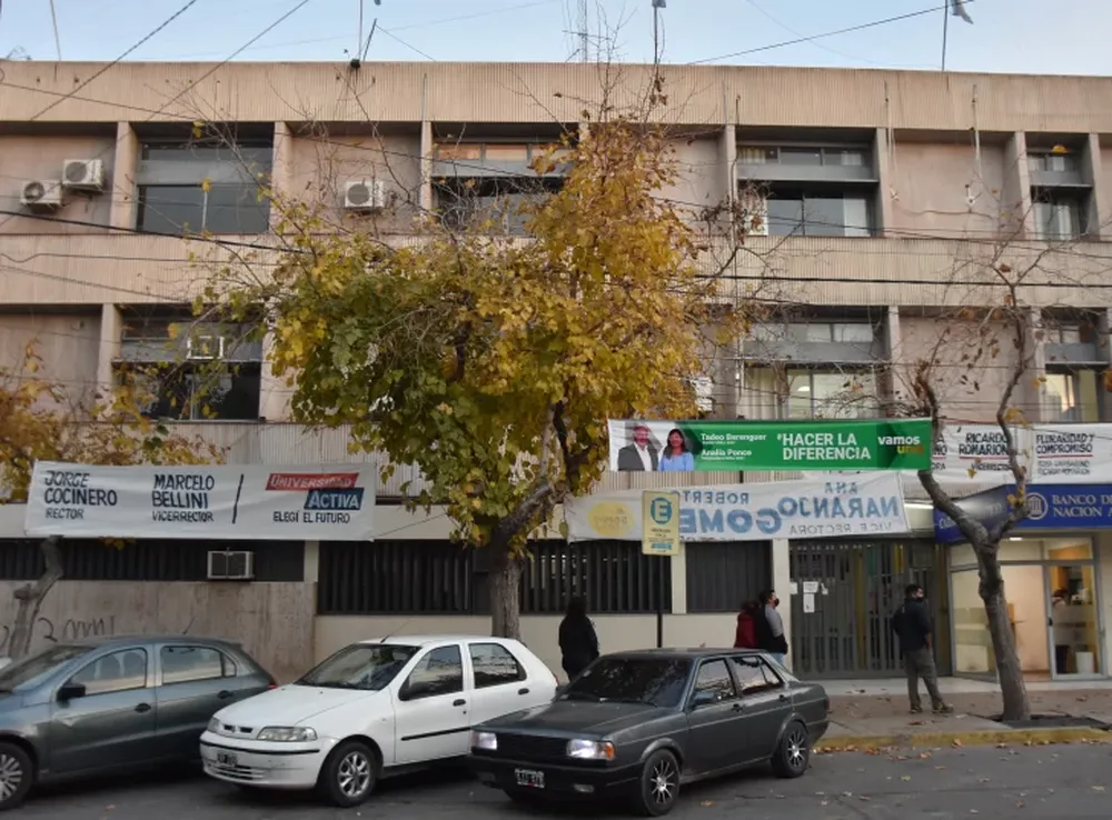 La UNSJ decidió una votación por horarios y terminación de DNI, pero no será obligatorio