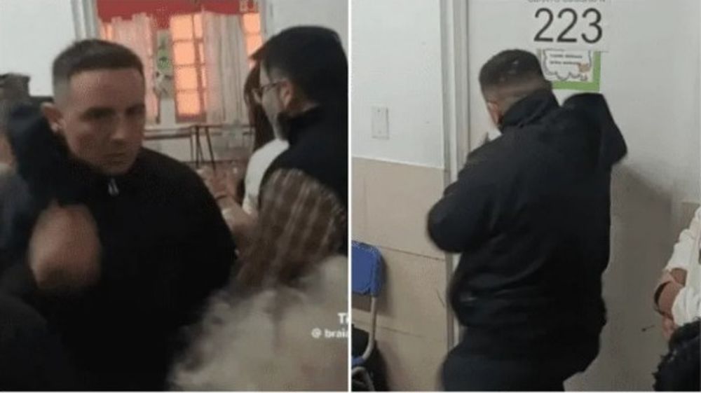 Abrió un cuarto oscuro a patadas y los votantes festejaron
