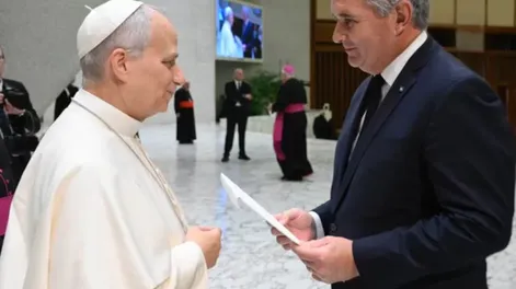 Milei invitó al Papa León XIV para que visite la Argentina: qué probabilidades hay de que venga