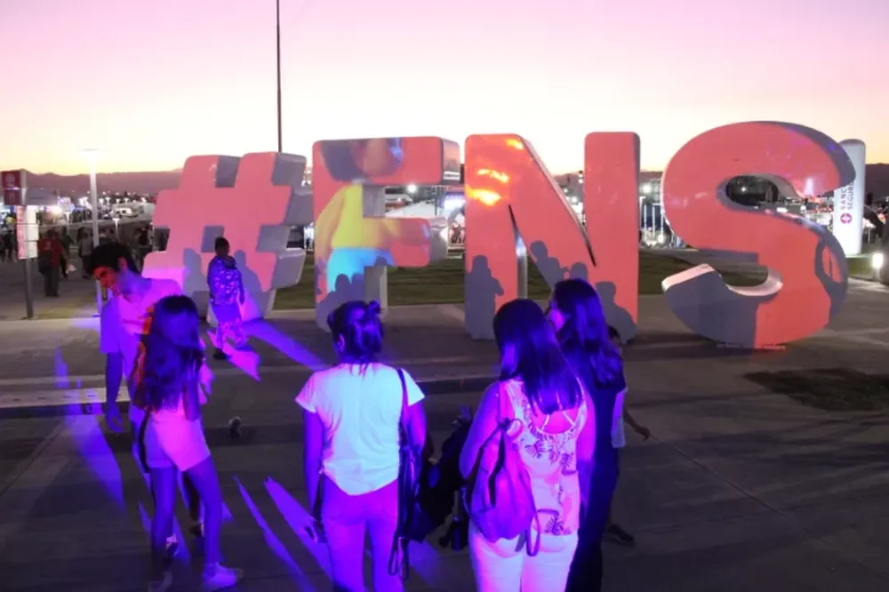 Las primeras postales de la segunda noche