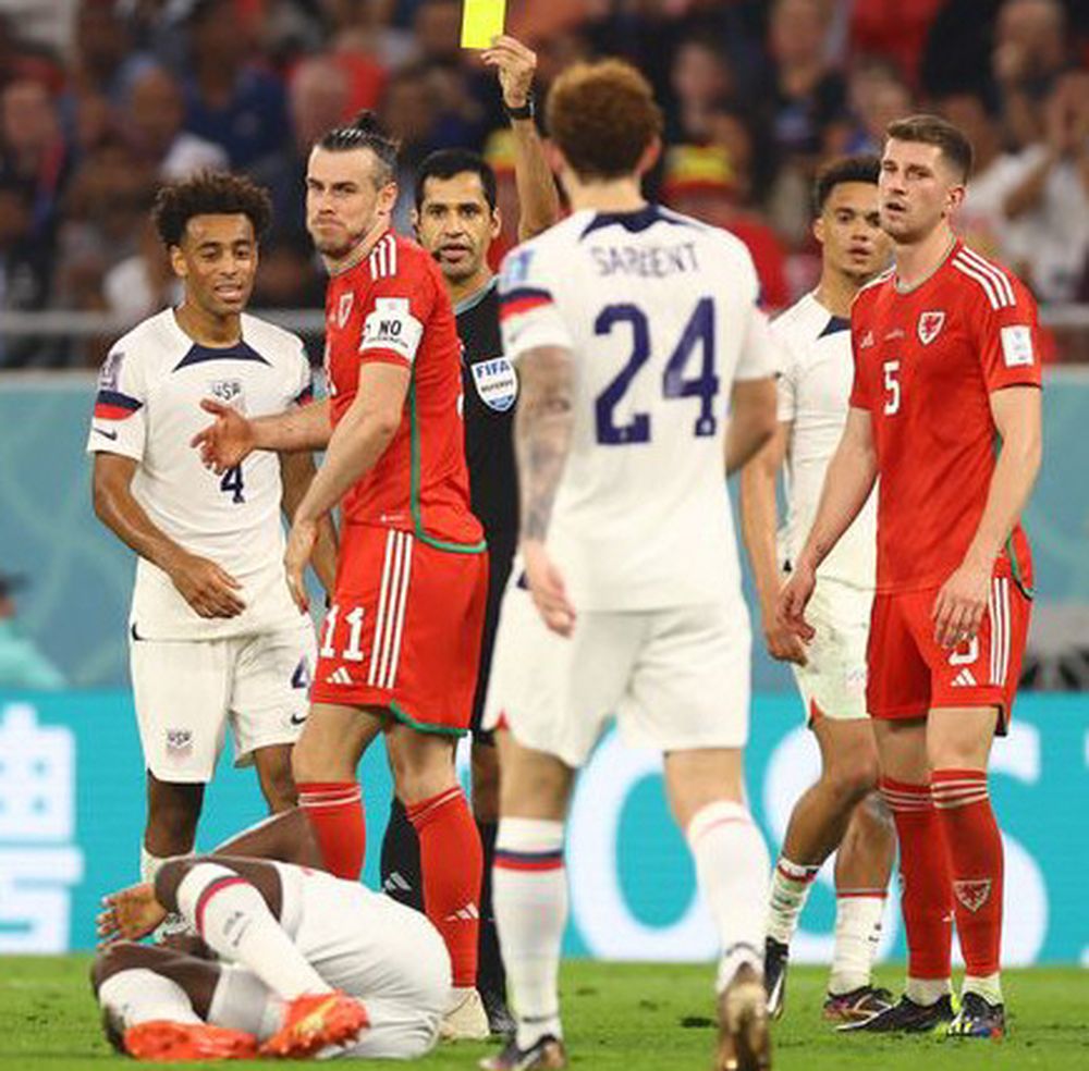 Gales y Estados Unidos, a mano