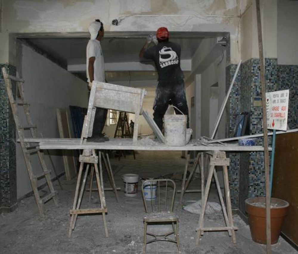 Hospital Rawson: una obra se retrasó por los arreglos inesperados
