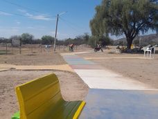 El municipio de Valle Fértil comenzó con un plan de refacción integral de plazas y paseos.