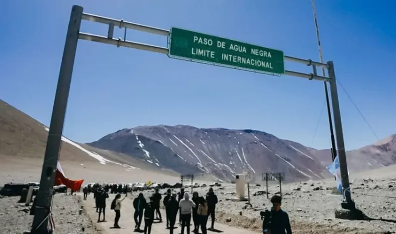 El Paso Internacional de Agua Negra, con nuevo horario