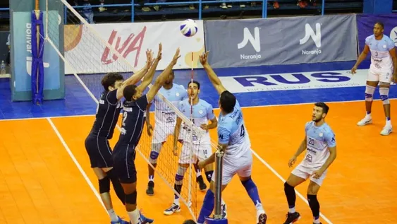 Obras batalló hasta el final, pero no pudo en el tie break y cayó con Bolívar