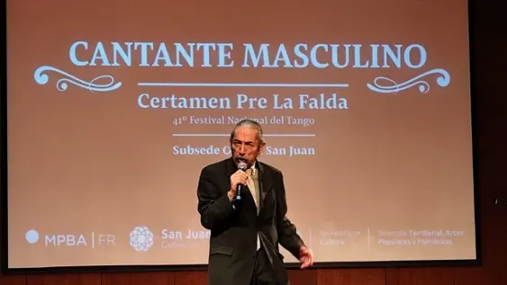 Solista masculino. Jorge Castro Ruiz.