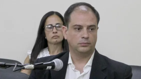 Fiscalía pide juicio y 12 años de pena para un contador por lesionar y violar a su ex