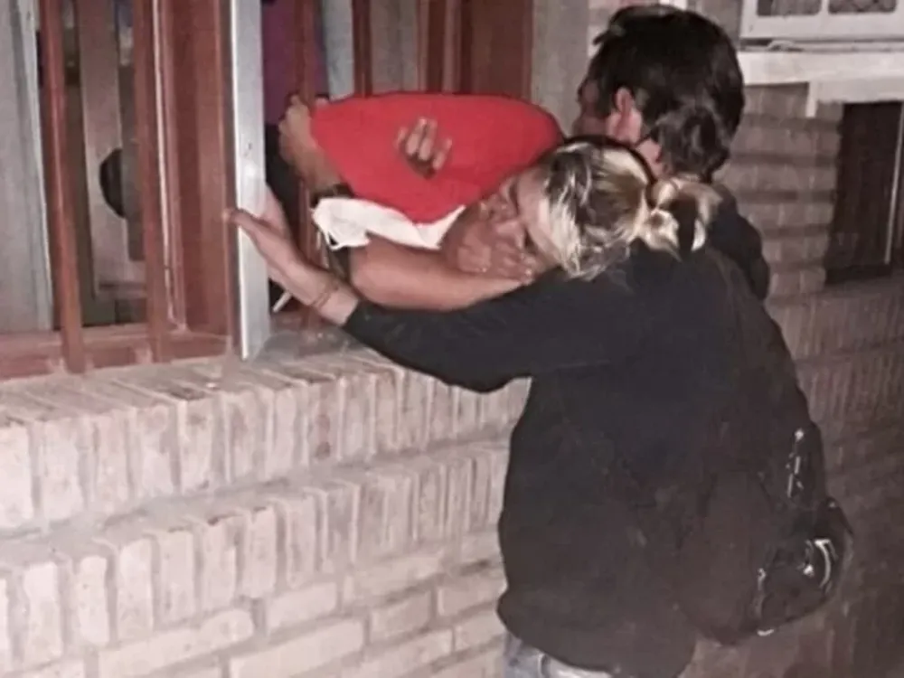 Recibió un comentario sobre sus pechos en el ticket de un bar