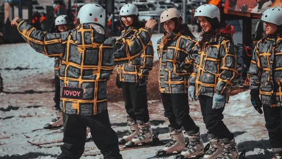 Al volver de un viaje de egresados a Bariloche debieron aislar a 33 personas por sospechas de covid