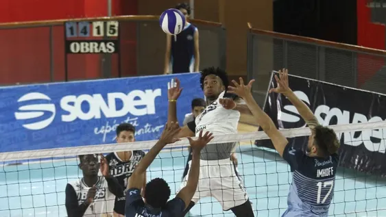 Obras, con pasajes pero sin batacazo