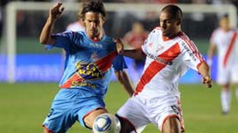 El empate no convence