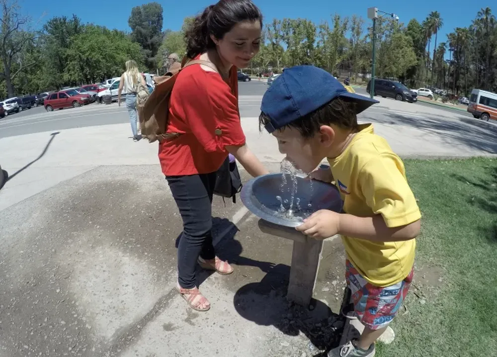 Persisten alertas y altas temperaturas en todo el país