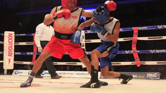 Dos triunfos y cuatro derrotas para los sanjuaninos en las peleas preliminares