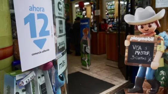 Sigue Ahora 12 con ajuste en las tasas y sin celulares