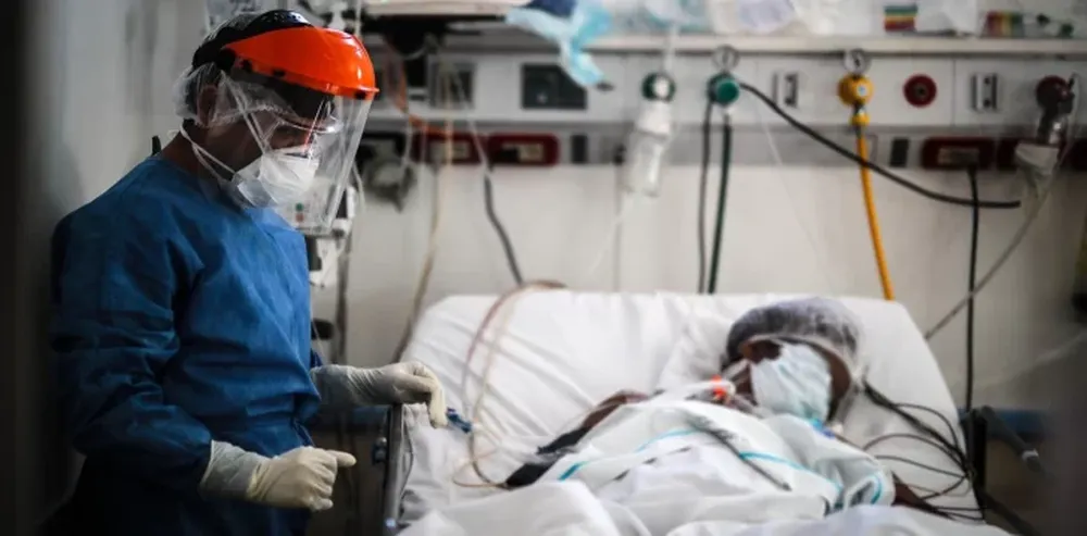 Argentina registró 102 muertes y 5.929 casos de Covid-19 en un día