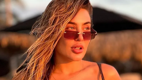 Las fotos de Yasmila Mendeguía de Gran Hermano usando una bikini hilo dental