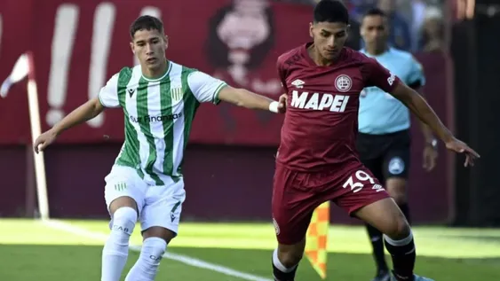 EMPATE. En el Sur, el Taladro quedó mejor parado que el Granate en el final.