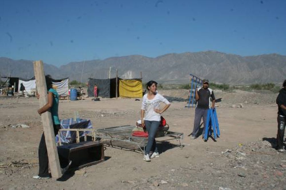 Dejaron el predio con promesa de solución