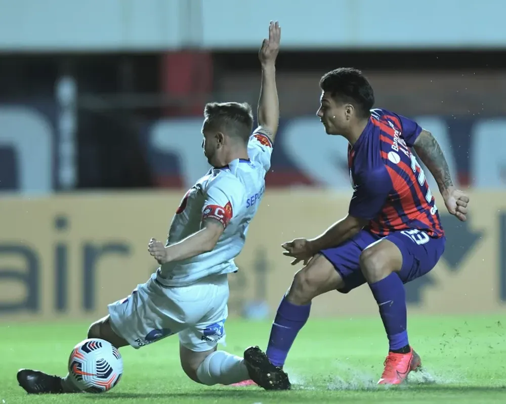 San Lorenzo no pudo con Huachipato