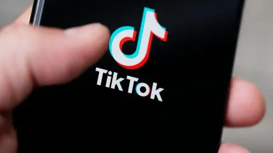 Por qué TikTok le está ganando la batalla a Zuckerberg