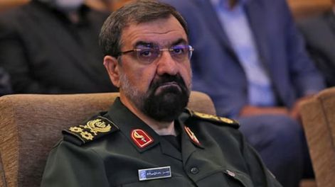 Mohsen Rezai, ex jefe de la Guardia Revolucionaria, nombrado por el líder supremo de Irán como su nuevo asesor militar.