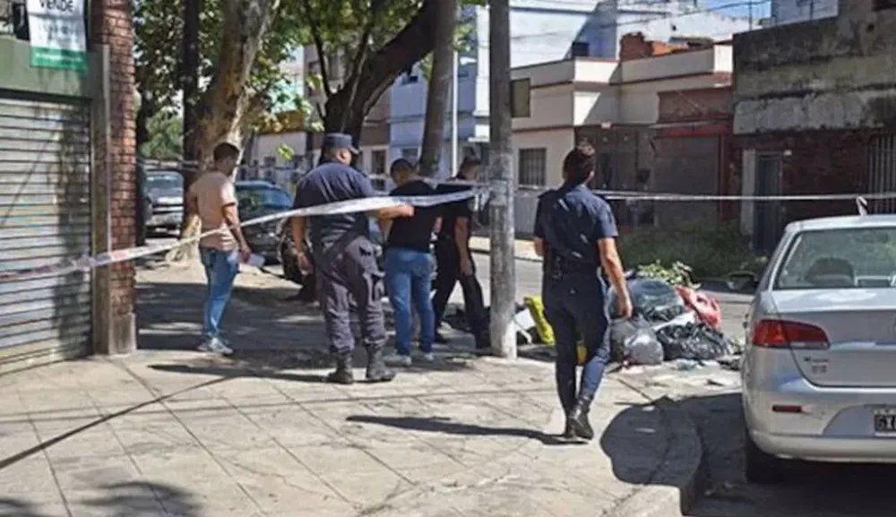 Brutal hallazgo de una cabeza de un hombre: en un allanamiento encontraron el cuerpo de la víctima