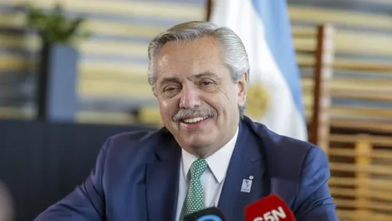 Alberto Fernández felicitó a Gustavo Petro: “Me llena de alegría”