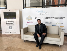 Walter Vilches comenzará a perfeccionarse como cantante lírico en Opera Studio, que también lidera Verónica Cangemi. Walter Vilches comenzará a perfeccionarse como cantante lírico en Opera Studio, que también lidera Verónica Cangemi.