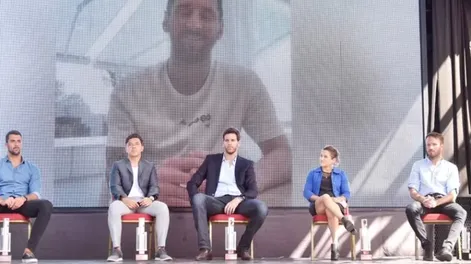 Lionel Messi recibió el premio Konex de Brillante