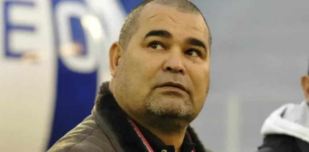 Chilavert: “Me duele que Zárate se haya ido, pero no hay que insultarlo”