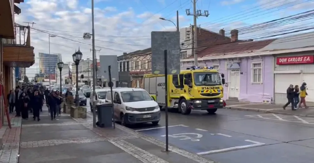 Alerta de tsunami en el sur de Chile: es por un terremoto en el mar que se sintió también en Tierra del Fuego
