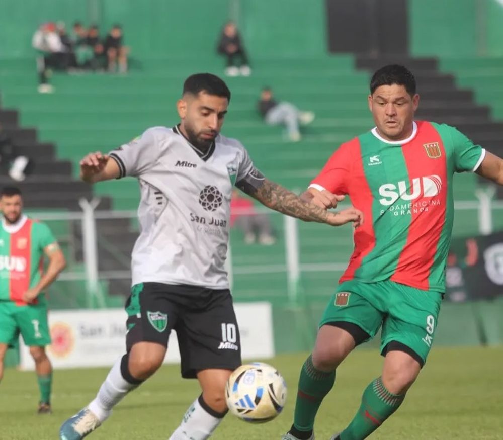 Caída. San Martín, con Seba González como capitán, no pudo con Agropecuario que tuvo a Gagliardi como su goleador.