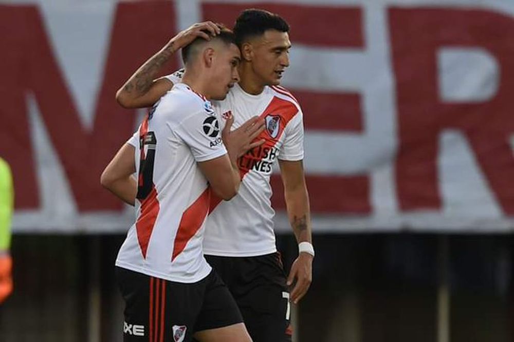 River goleó a Lanús en el Monumental con dos tantos de Suárez y uno de Santos Borré