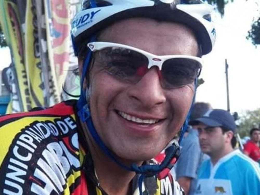 Un fanático del ciclismo pide que la temporada lleve el nombre de Oscar Alberto Villalobo