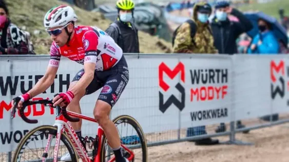 Gran tarea de Sepúlveda en la etapa 14 del Giro de Italia