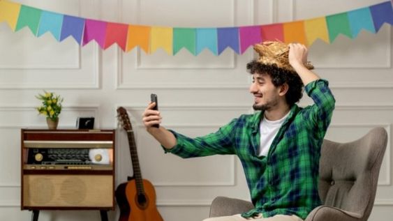 ¿que tradiciones argentinas han influido en el desarrollo del entretenimiento ? el ocio modernos?
