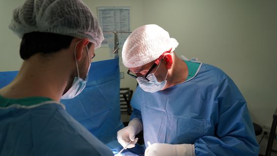 Cáncer de cabeza y cuello: la evolución de su tratamiento para preservar la calidad de vida de los pacientes