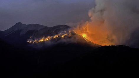 Incendios en El Bolsón: falleció un hombre que se resistió a evacuar su hogar