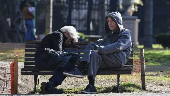 Jubilación mínima de septiembre sube a $25.922 y AUH a $5.063