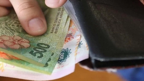 El Gobierno convocó a una reunión para definir el nuevo Salario Mínimo, Vital y Móvil