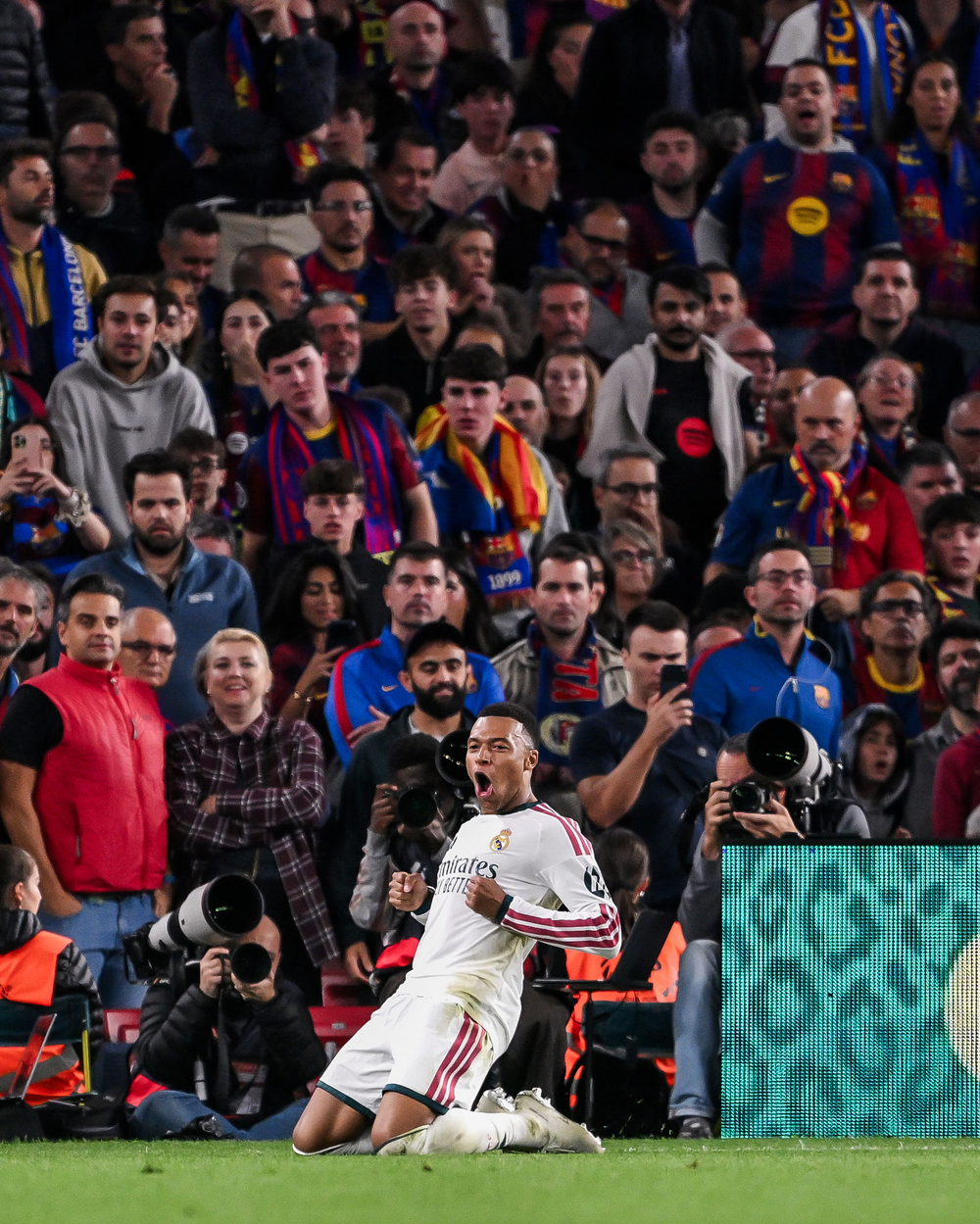 El francés convirtió a los 41 y 87 minutos y terminó con el invicto del Barcelona en el campeonato.