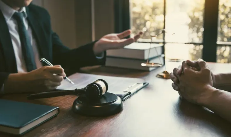 Fijaron el valor para la regulación de honorarios de abogados y auxiliares de la justicia