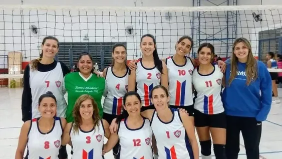 Clubes Unidos, el equipo de vóley femenino que no tiene techo