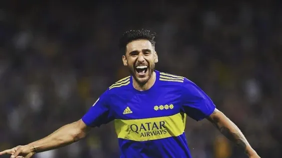 Con suplentes, va por la cima