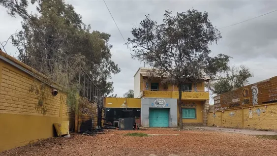El fuego destruyó casi por completo el depósito y la cocina de Chinga Tu Madre.