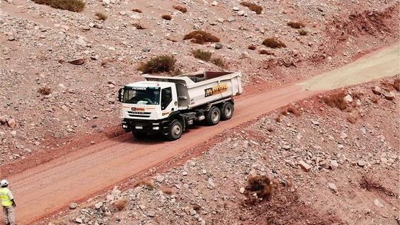 Prevén déficit de camioneros y quieren cubrirlo con beneficiarios de planes