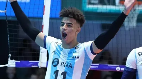 Manu Armoa fue objeto de insultos racistas durante el partido ante Chile