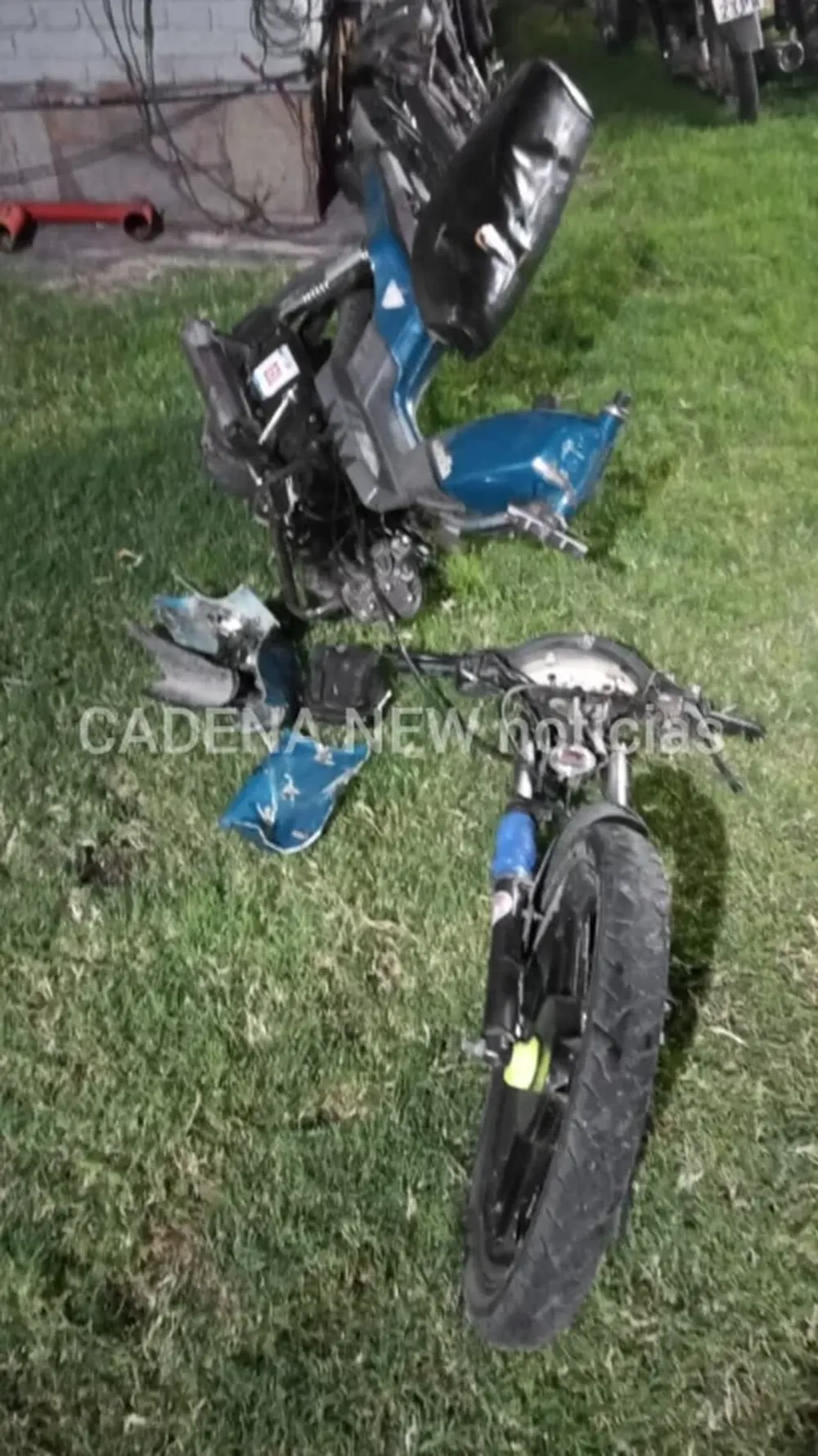 Tras agonizar más de 30 horas, falleció el chico que había chocado en su moto contra un auto