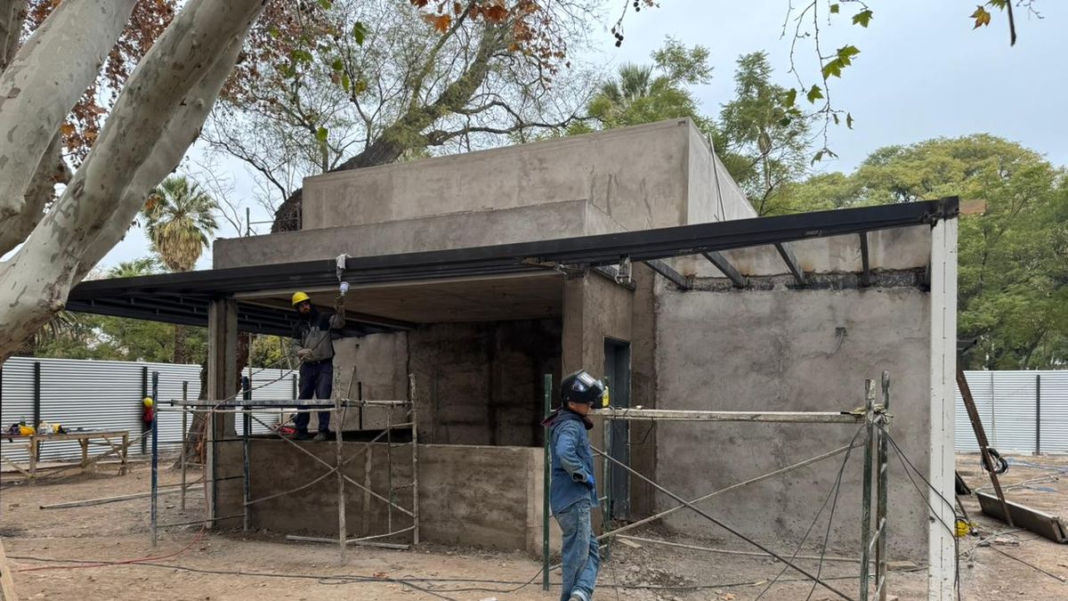 Parque de Mayo: los nuevos espacios de servicio ya presentan un 30% de avance en la construcción