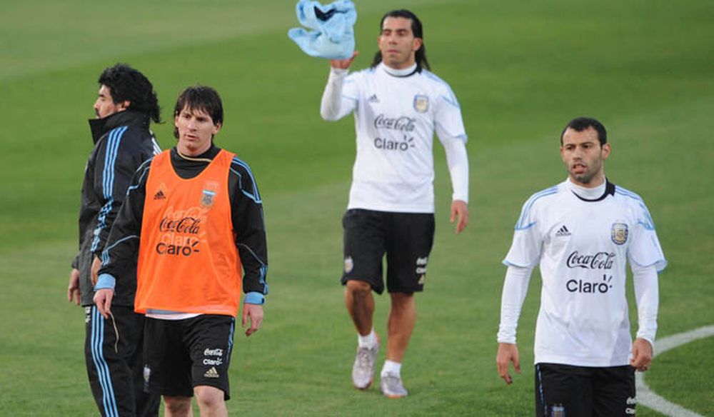 Los medios coparon el entrenamiento